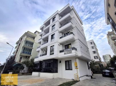 Deka Gayrimenkul'den Kurupelit Tramvayın Hemen Altında 1+1 Daire