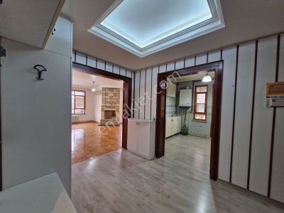 Birlik Mahallesi 435. Cadde Üzerinde Full Mobilyalı 3+1 Kiralık Daire ........