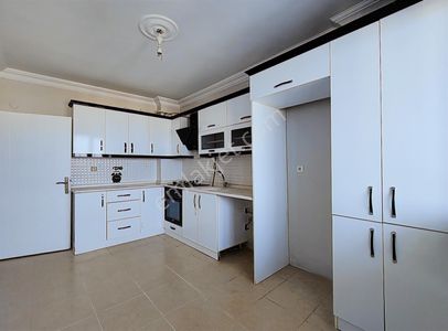 Ömürevlerinde Full Deniz Manzaralı Site İçinde Kiralık 3+1 Daire