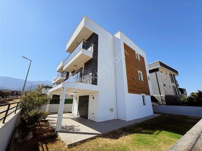 Konut-Villa