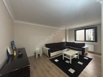 Maltepe Aydınevler'de Satılık Oldukça Kullanışlı 2+1 Daire