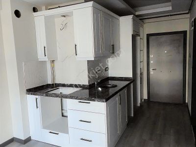 Ecr Yapı'dan Raylı Durağına Cephe 1+1