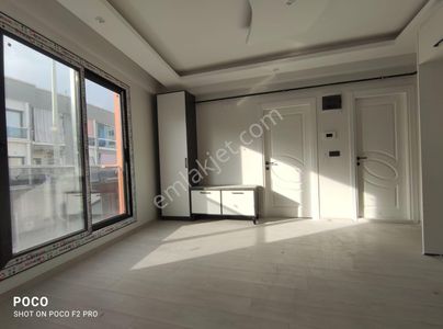 Bal Gayrimenkul-cüneytbeyde Temiz Asansörlü 1+1 Daire