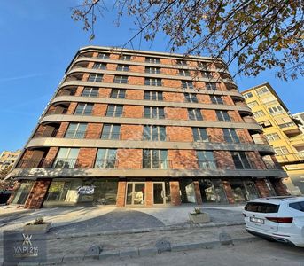 İşyeri-Plaza Katı