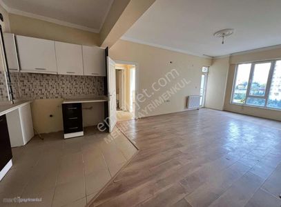 Talas Mevlana Mah Balkonlu 2+1 Geniş Acil Satılık Daire