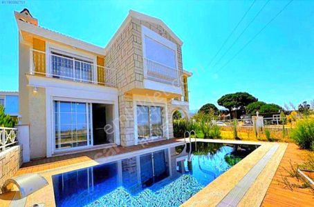 Konut-Villa