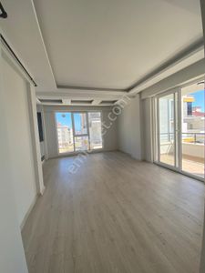 Körfez Mah.sahile Yürüme Mesafesinde Satılık 1+1 Daire