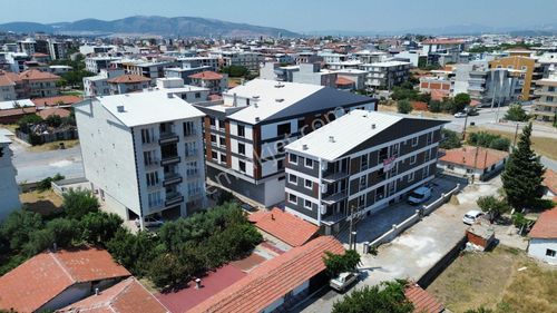 Efendi Mahallesinde Asansörlü Binada 1+1 Ferah Daire