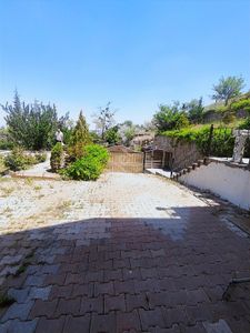 Becen De Arsa Parasına Panoramik Manzarasılı 7+1 Lüks Villa