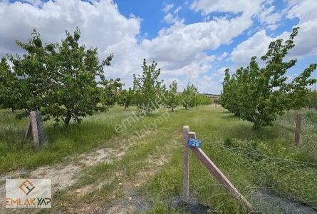 Çayırbagında 385 M2 Araç Takaslı Harika Konumlu Arsa