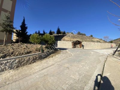 Toki Konutları Bakımlı Ara Kat