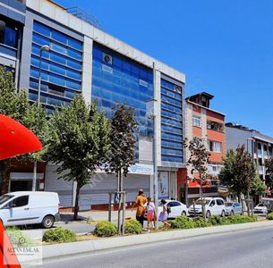 İşyeri-İşhanı Katı