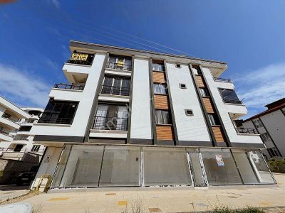 Full Eşyalı Koridor Olan 1+1 Kiralık Daire