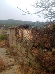 Bandırma Sahil Yenicede Köy İçi Arsa Denize Çok Yakın