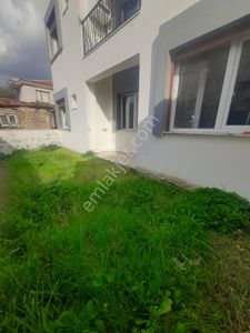 Seferihisar Çolakibrahimbey Mh 2+1 Bahçe Kullanımlı Daire