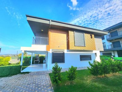 Konut-Villa