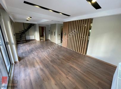 Şehir Hastahanesine 5 Dk Sıfır Site İçerisinde Bahçe Dubleks 3+1