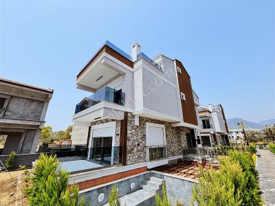 Konut-Villa