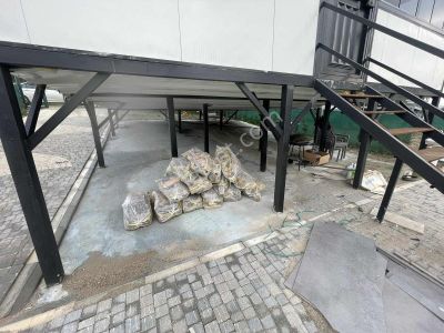 Hobi Bahçesi 558 M2, Güneş Enerjili Çelik Yapı Evli