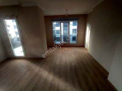 Bahçelievler'in Kalbinde,sıfır Binada Kapalı Otoparklı 3+1 Daire