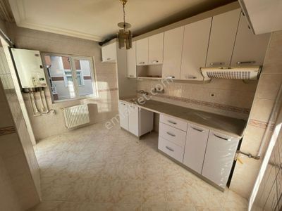 Selçuklu Mh. 3+1 Bağımsız Katta Geniş Mükemmel Konumda Daire