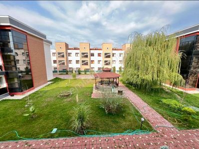 Atbiner Emlaktan Manisa Yunusemre Karaali Mahallesi 2+1 90m2 Kapalı Mutfaklı Site İçinde Full Daire