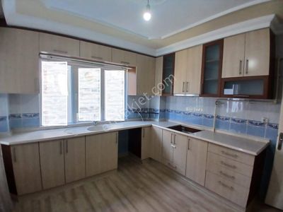 Ender Uysal Gayrimenkulden Kervansarayda Kiralık 3+1 Daire...