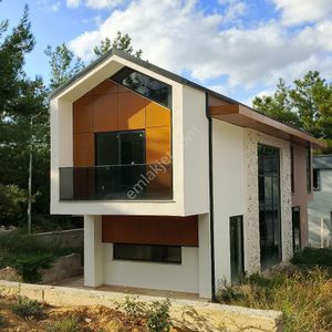 Konut-Villa