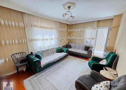 Şehitler Yolu Üzeri'nde Satılık 135m2 Daire