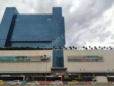 İşyeri-İşhanı Katı