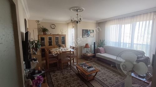 3en Gayrimenkul Çayırova Atatürk Mh'de 2+1 Net 70m2 Satılık