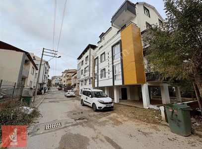 Körfez Esentepe Mahallesinde 2+1 Sıfır Arakat Daire