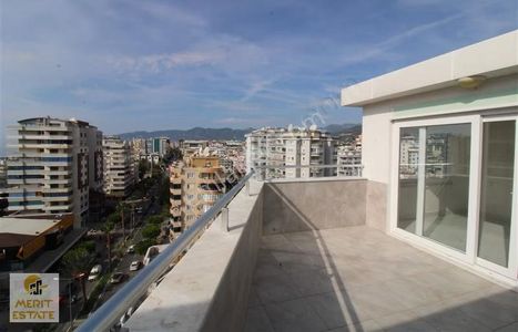 Mahmutlar Merkez Lc Waikiki Üstü Kiralık 2+1 Dubleks Daire