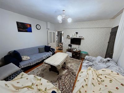 Güngören'de Krediye Uygun Satılık 2+1 Bahçe Katı Daire