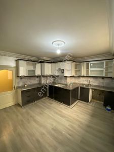 Satılık 3 Balkonlu Önü Açık Geniş Kullanışlı Ferah 4+1 Daire