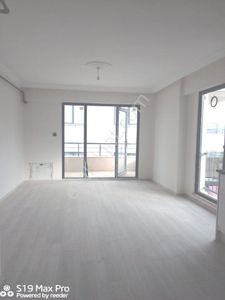 Yalova Çınarcık Teşvikiye Plajlar Mevkiinde Dubleks 2+1 Kapalı Teraslı Ve Balkonlu Yeni B