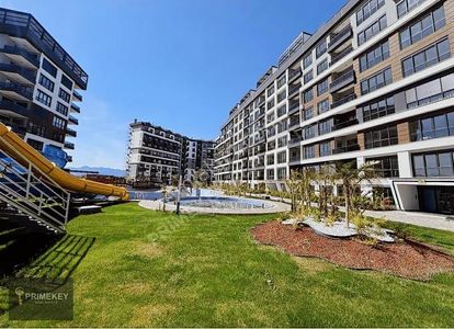 Çankaya Mahallesinde Deniz Manzaralı 3+1 Satılık Daire.