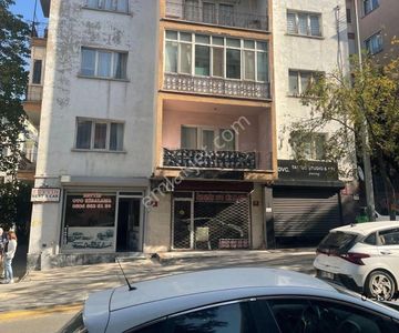 Tunalıhilmi Caddesi Mimar Kemal Yakını 3+1 Giriş Arka Cephe Kombili Bakım İster Kiracılı