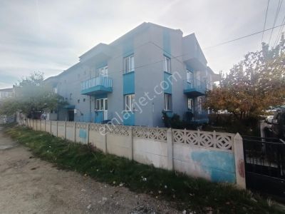 Karşıyaka Mahallesinde Satılık 3+1daire