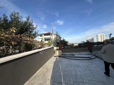 Dere Gayrimenkul Den Körfezde Geniş Kiralık 1*1