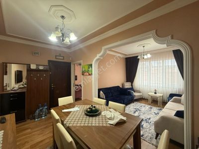 Eyüp Nişancı'da Metrobüs Durağına Yakın Fırsat Daire!!