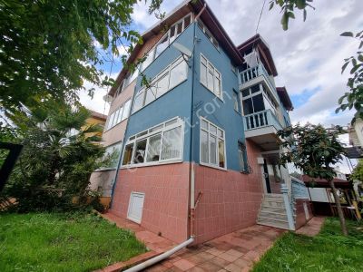 Kocaeli Kandıra Kumcağız Satılık Bahçeli Tribleks İkiz Villa