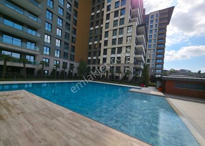 Çiğdem Emlak'tan Akzirve Topkapı29 Projesinde 4+1 Kiralık Daire