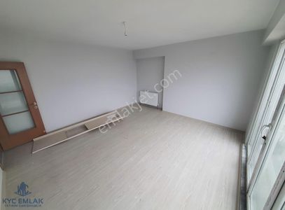 Kyc'den Kiralık Manzaralı Geniş Güney Cephe Kiralık 2+1