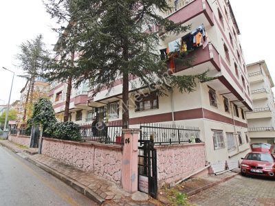 Süvari'de İstasyon Cd. Yanı 2+1 Yüksek Giriş Ara Kat Ön Cephe