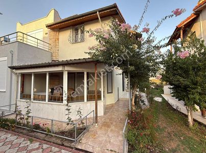 Alanya Okurcalar Mah.denize 400 Mt.satılık 2+1 Villa