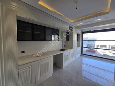 Rota'dan Tesisler Kavşağında 2,5+1 Satılık Lüks Daire/0 Yaşında!