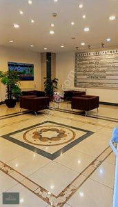 İşyeri-Plaza Katı