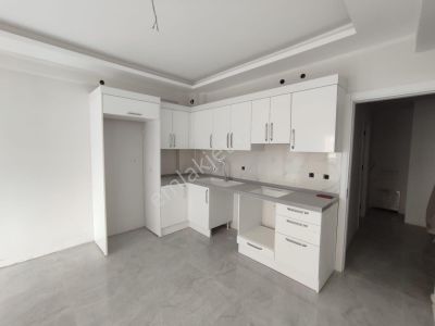 Buca Çevik Bir Meydanı Yakını Satılık Sıfır Daire