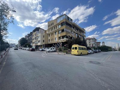 Çankaya Birlik'te Sıfır Full Lüx Yapılı 1+1 Satılık Daire